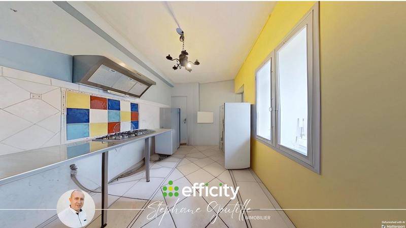 Maison - 125 m² - 8 pièces