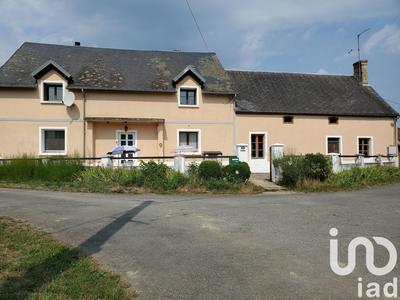 Maison - 214 m² - 8 pièces