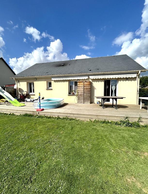 Maison traditionnelle - 102 m² - 6 pièces