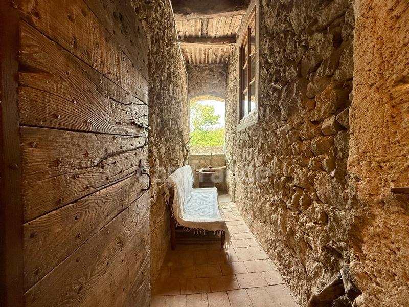 Maison - 185 m² - 9 pièces