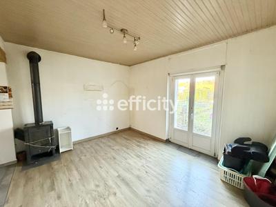 Maison - 75 m² - 4 pièces