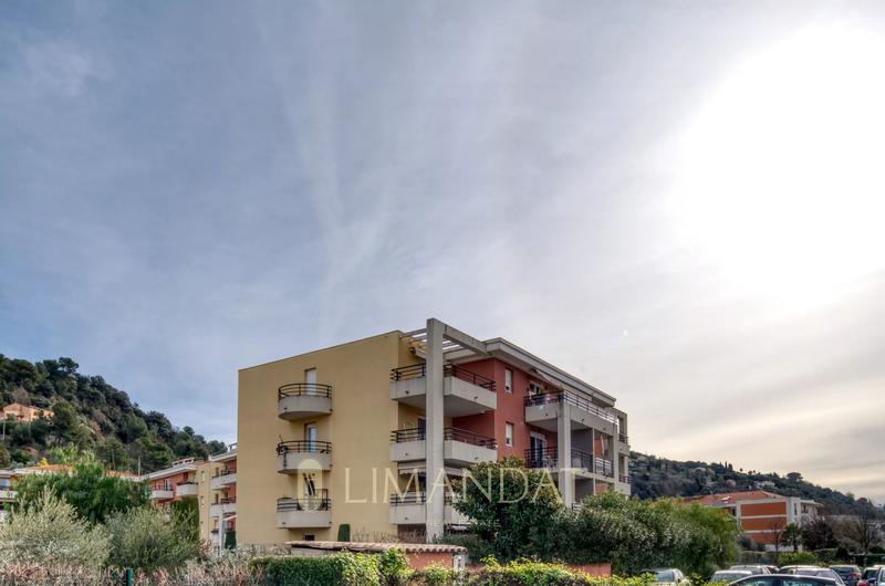 Appartement - 70 m² - 4 pièces