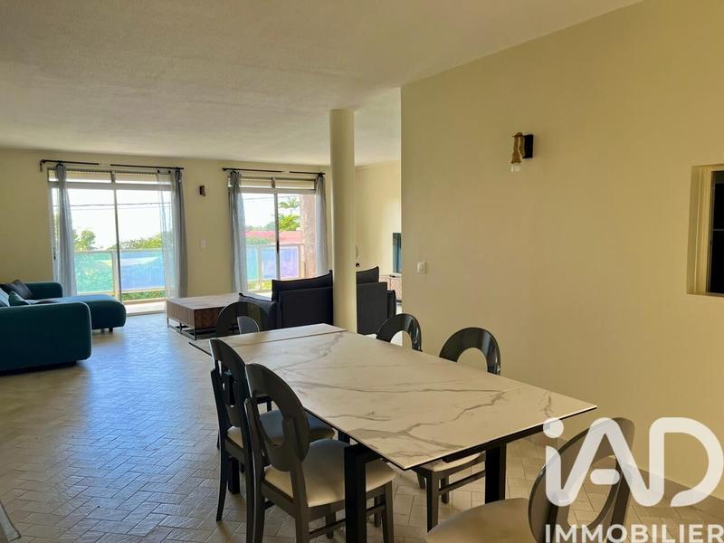 Appartement - 105 m² - 4 pièces