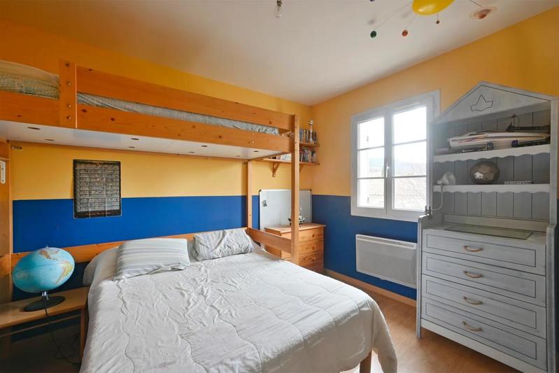 Maison - 140 m² - 6 pièces