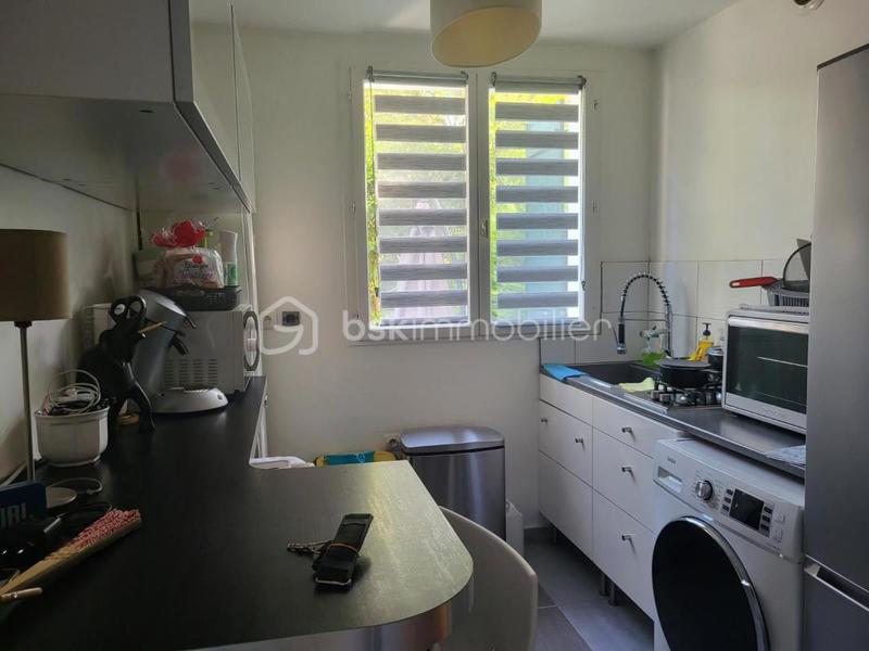 Studio - 25 m² - 1 pièce