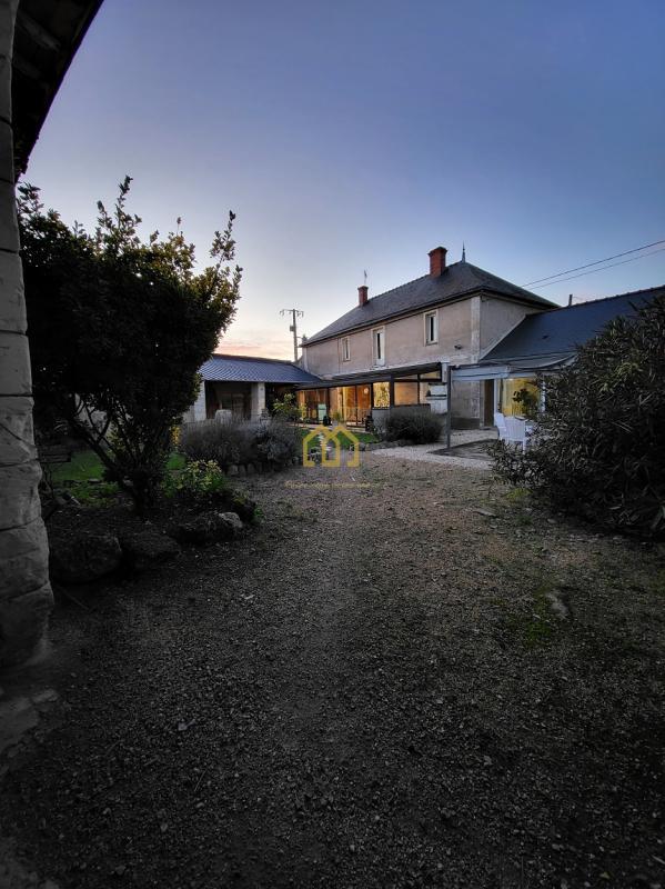 Propriété - 173 m² - 6 pièces