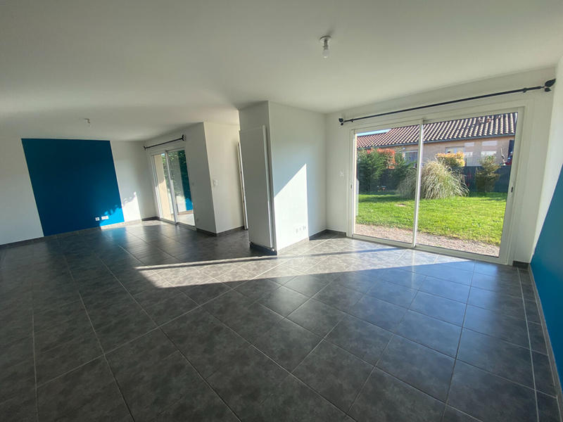 Maison - 99 m² - 4 pièces