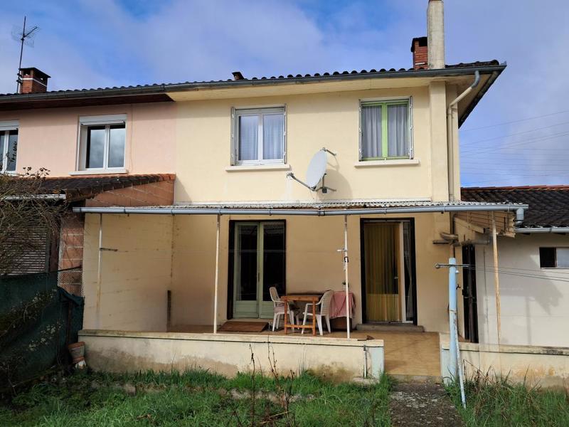 Maison - 98 m² - 5 pièces