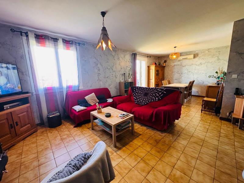 Maison - 82 m² - 5 pièces