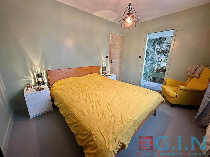 Maison - 130 m² - 7 pièces