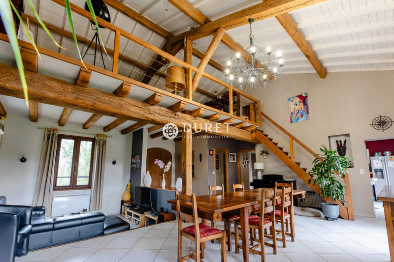 Maison ancienne - 208 m² - 6 pièces