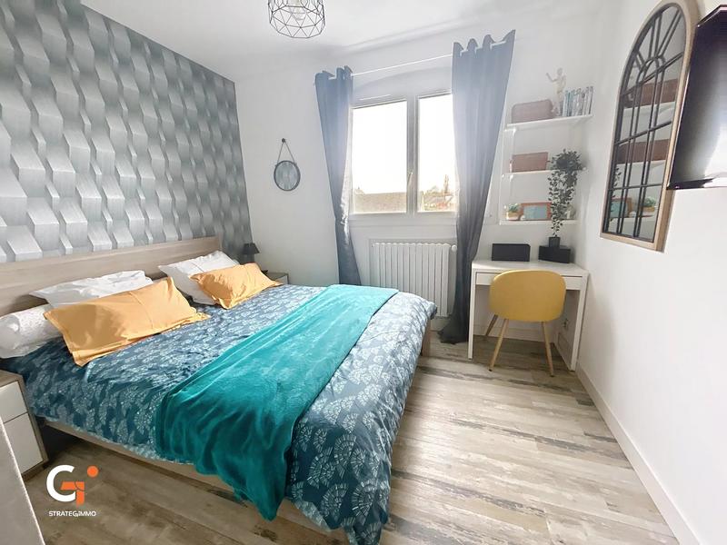 Maison - 197 m² - 7 pièces