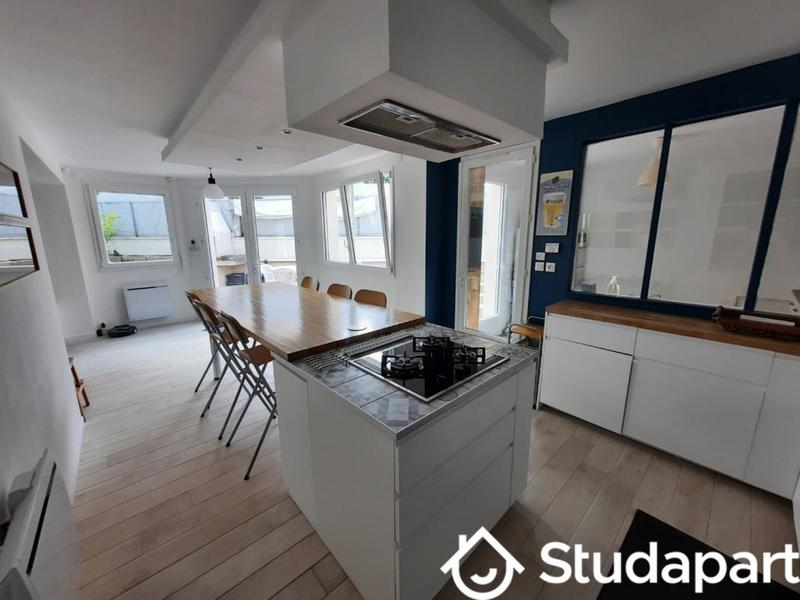 Chambre - 13 m² - 1 pièce