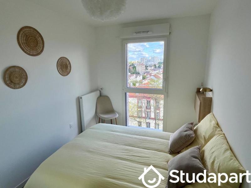 Chambre - 10 m² - 1 pièce