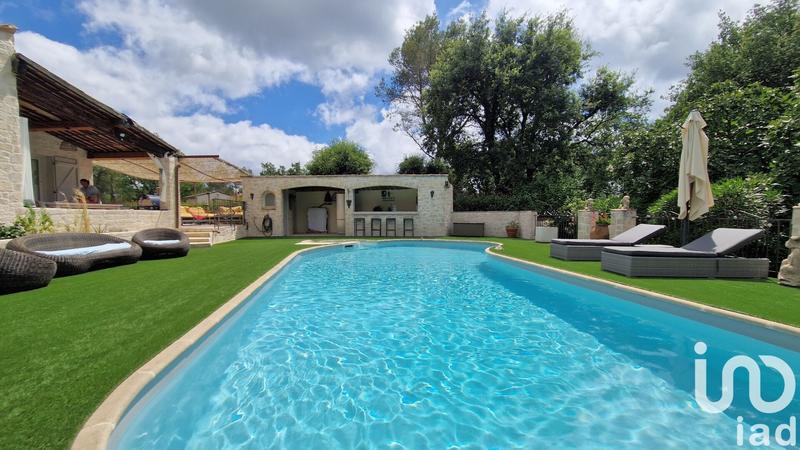 Maison - 217 m² - 7 pièces