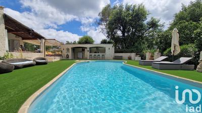 Maison - 217 m² - 7 pièces