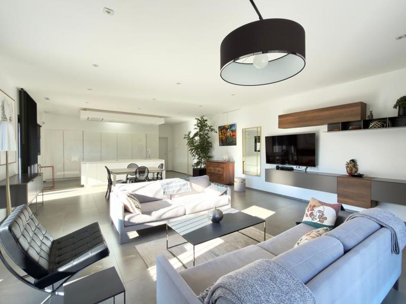 Villa - 190 m² - 5 pièces