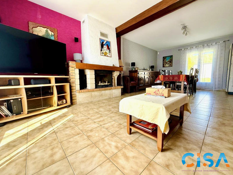 Maison traditionnelle - 125 m² - 6 pièces