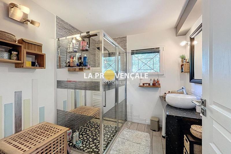 Maison - 163 m² - 6 pièces