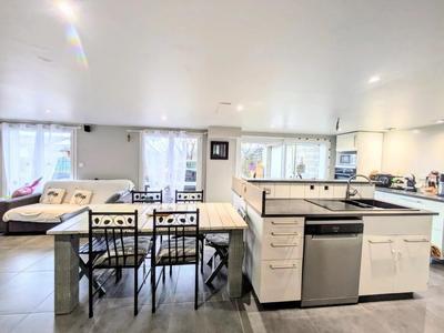 Maison - 125 m² - 5 pièces