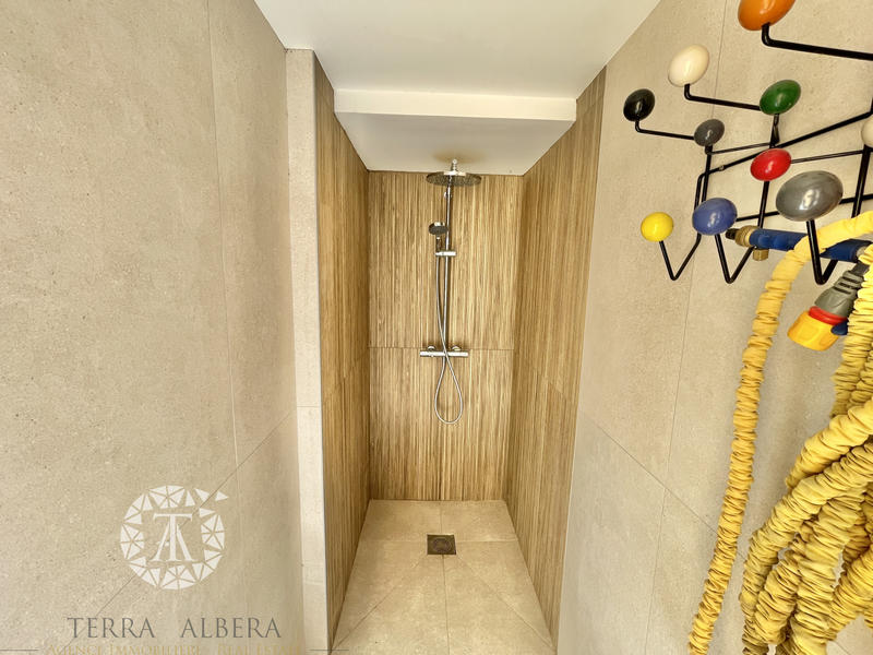 Villa - 148 m² - 5 pièces