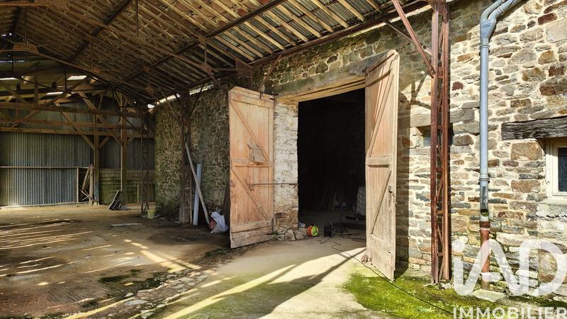 Maison - 150 m² - 2 pièces