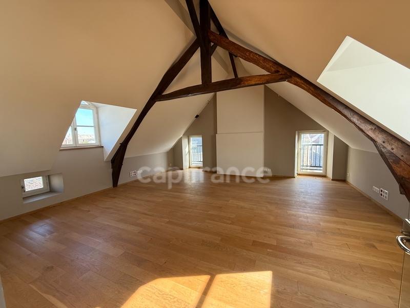 Maison bourgeoise - 280 m² - 7 pièces