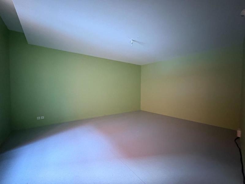 Local commercial - 263 m²