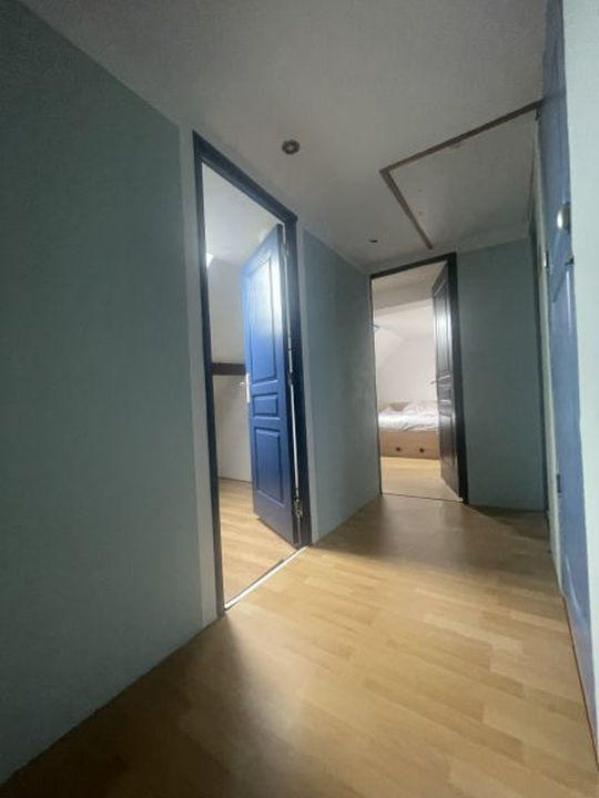 Maison - 107 m² - 6 pièces