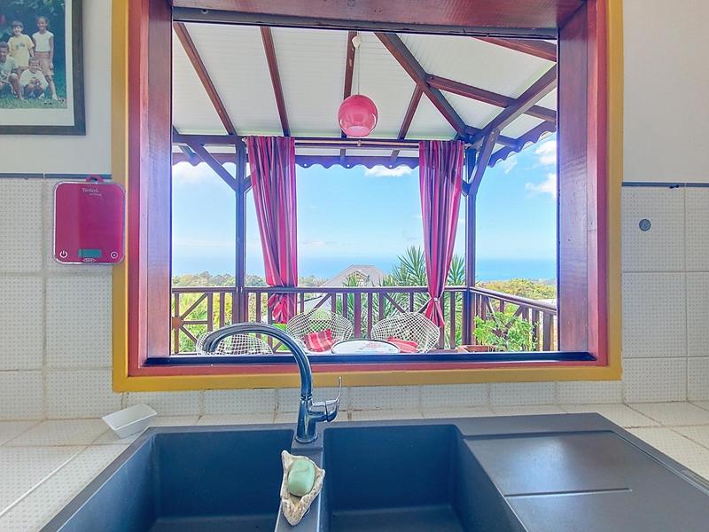 Maison - 290 m² - 9 pièces