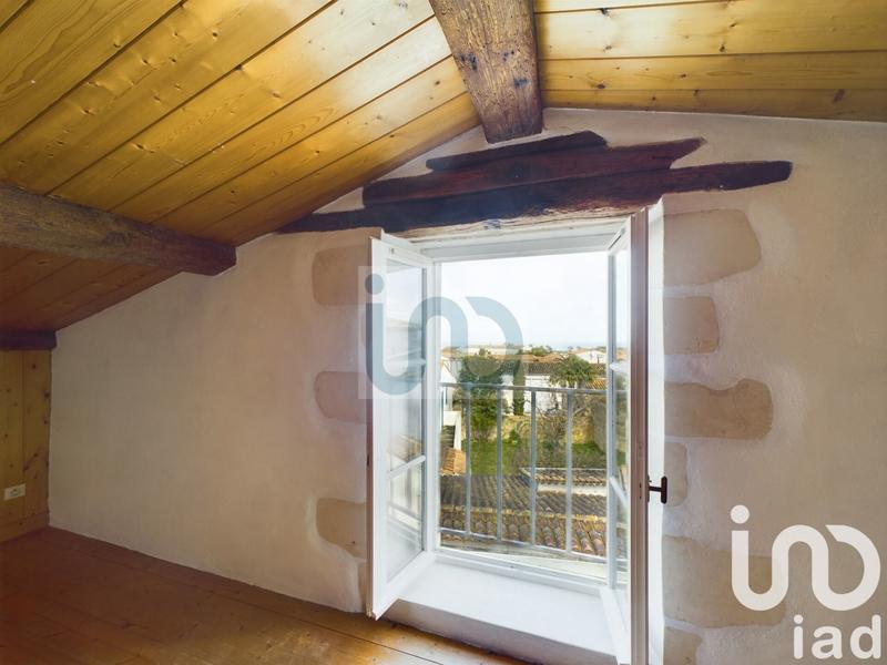 Maison - 196 m² - 7 pièces