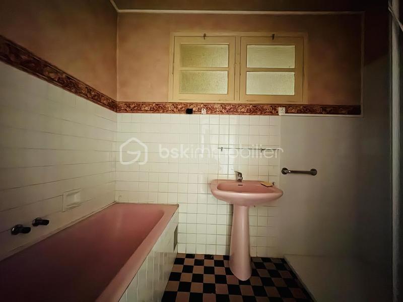 Maison - 190 m² - 6 pièces