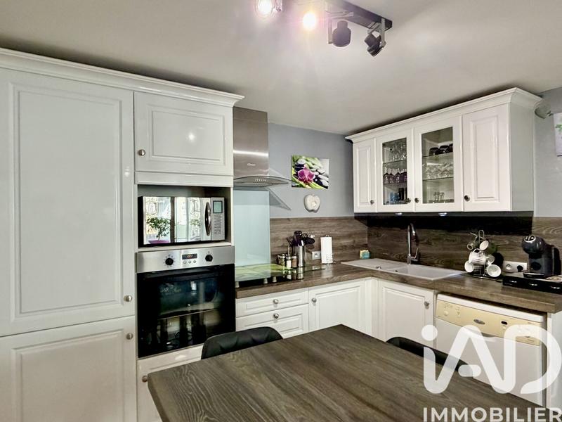 Maison - 171 m² - 6 pièces