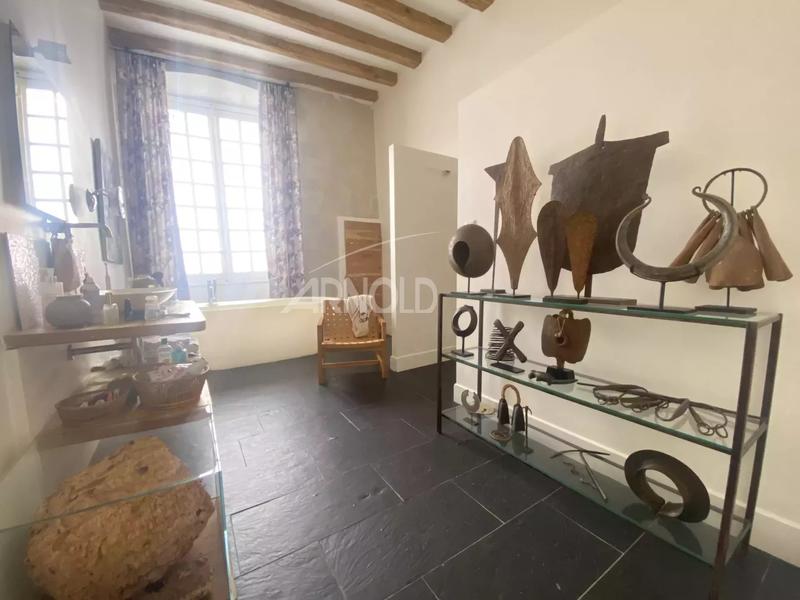 Appartement - 192 m² - 5 pièces