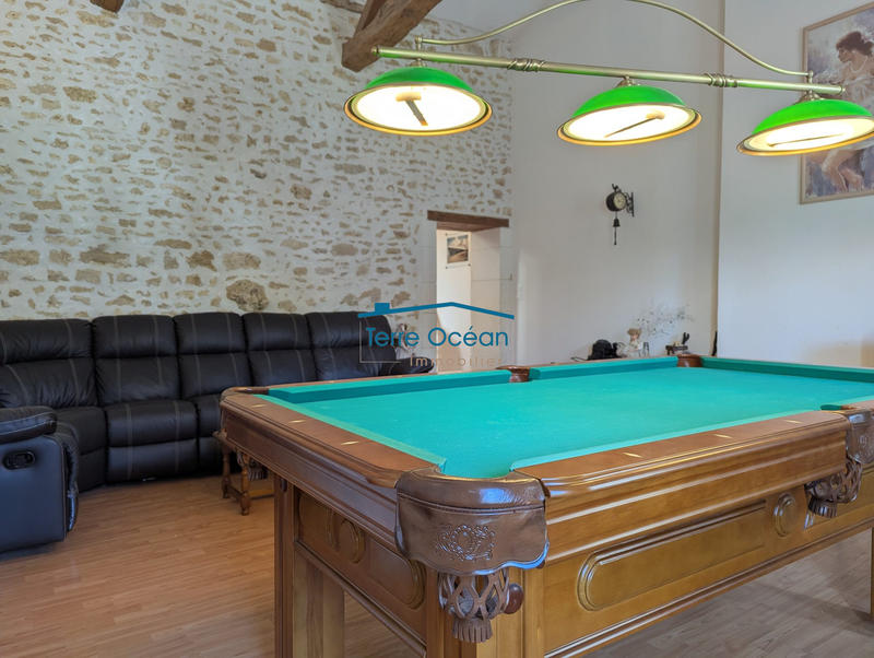 Maison ancienne - 200 m² - 4 pièces
