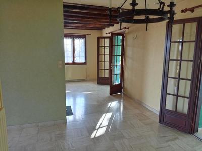 Maison - 147 m² - 6 pièces