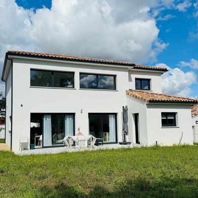 Maison - 150 m² - 5 pièces