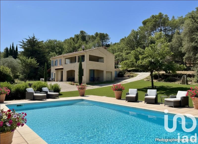 Maison - 162 m² - 7 pièces