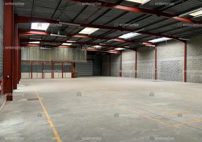 Local d'activité / Entrepôt - 800 m²