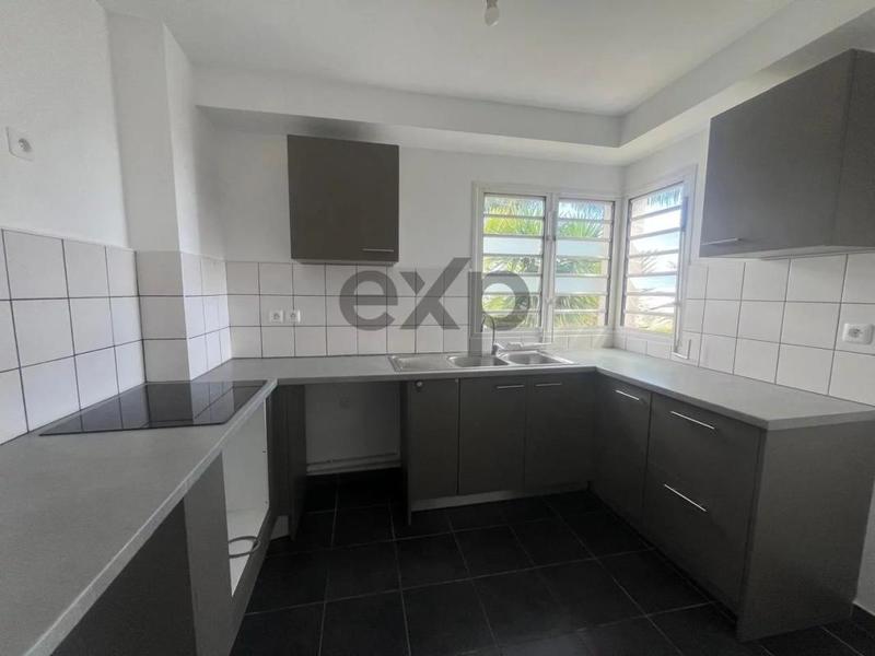 Appartement - 79 m² - 3 pièces