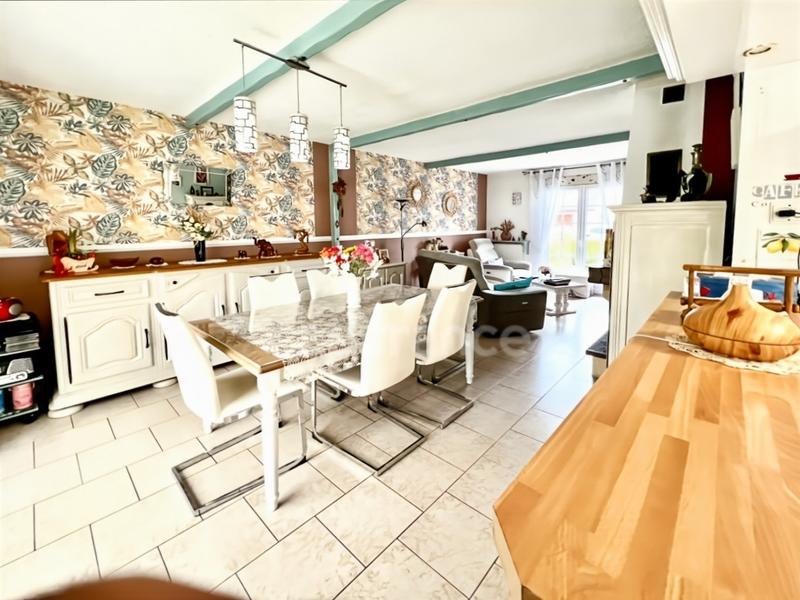 Maison - 106 m² - 5 pièces