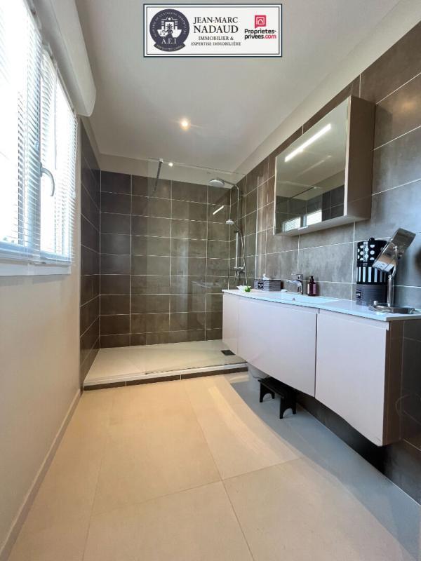 Villa - 185 m² - 6 pièces