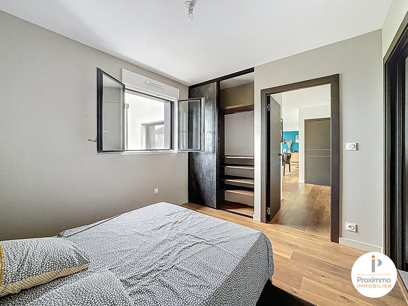 Maison - 166 m² - 4 pièces