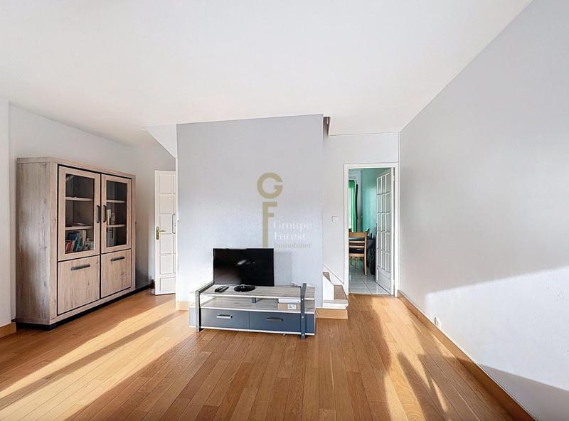 Maison - 110 m² - 8 pièces