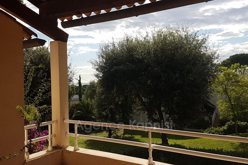 Appartement - 77 m² - 3 pièces