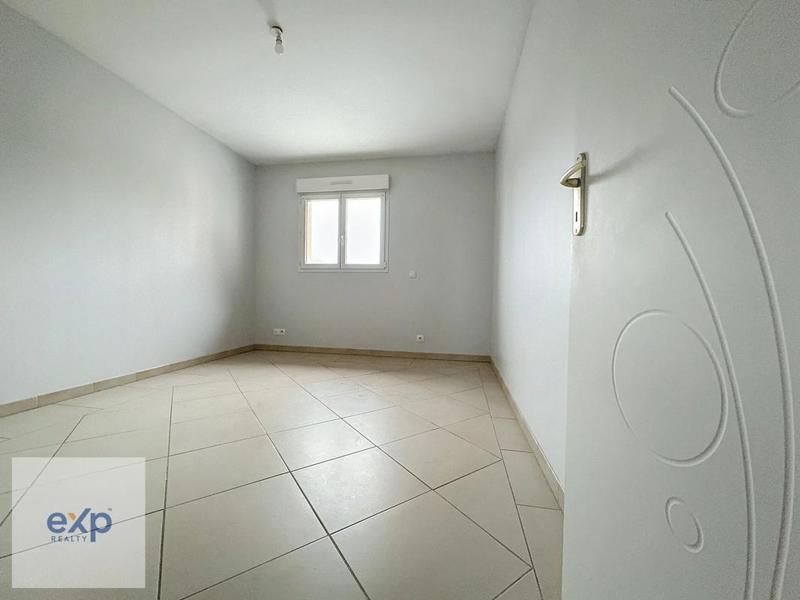 Maison - 234 m² - 10 pièces