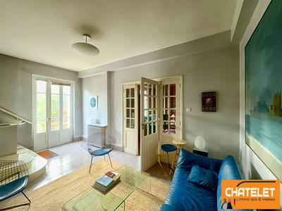 Maison - 172 m² - 8 pièces