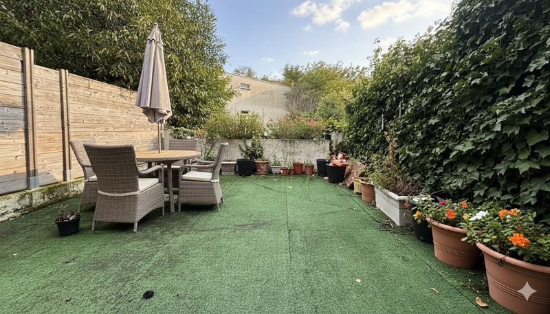 Maison de ville - 121 m² - 5 pièces