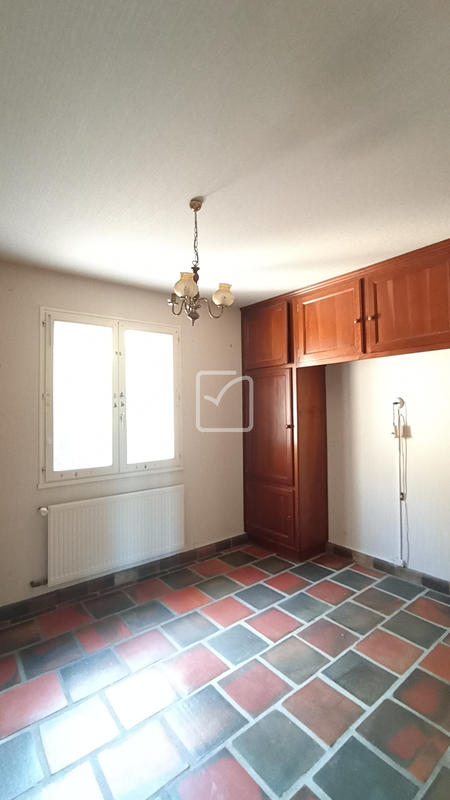 Maison - 180 m² - 7 pièces