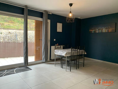 Appartement - 75 m² - 3 pièces